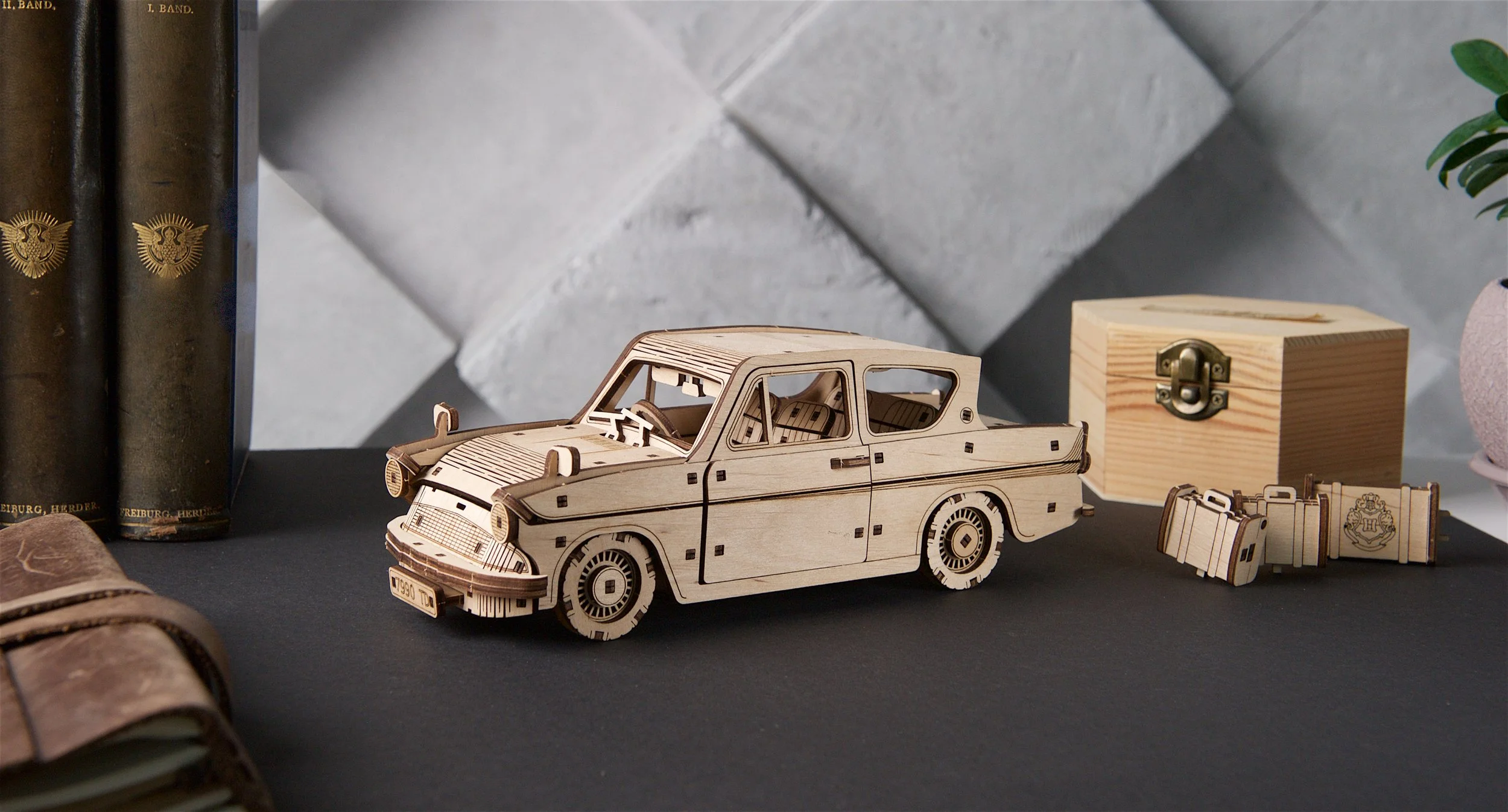 [RB2600036] Harry Potter Flying Ford Anglia - Ugears (70173)